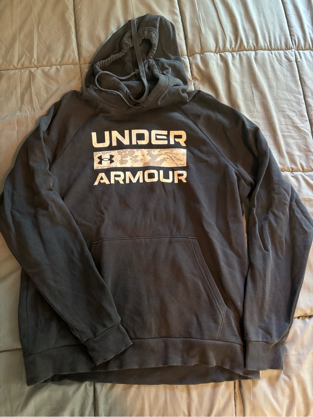 Under Armour Men's Black Pullover Hoodie with Camo Logo